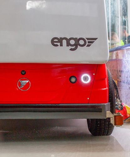 Eisbearbeitungsmaschine