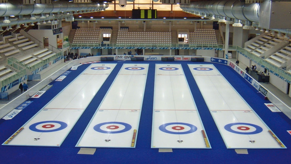 06-engo-image01-curling-set-01