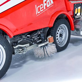 engo-icefox-14-10-2025-al0-0064-mittel